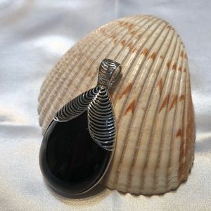 Silver .925 Black Onyx Teardrop Pendant